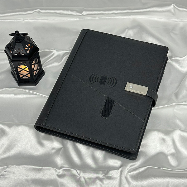插袋無(wú)線充充電寶筆記本